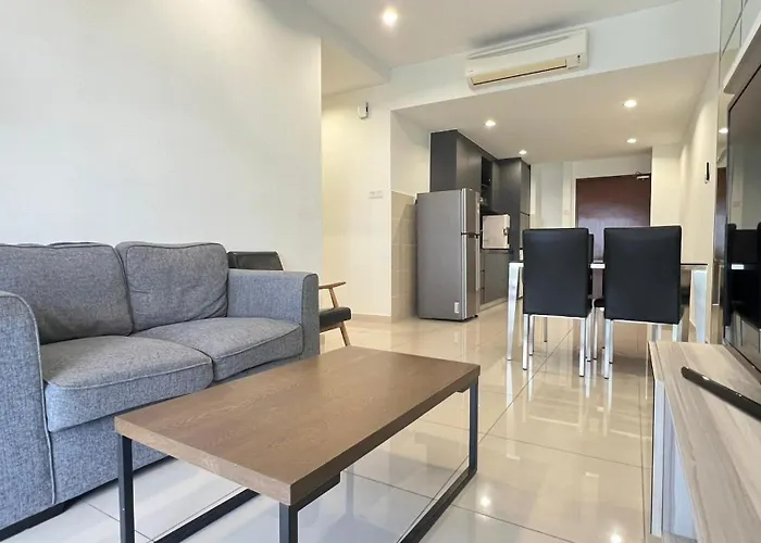 Encorp Marina ,Bathtub 2Br/6 Pax